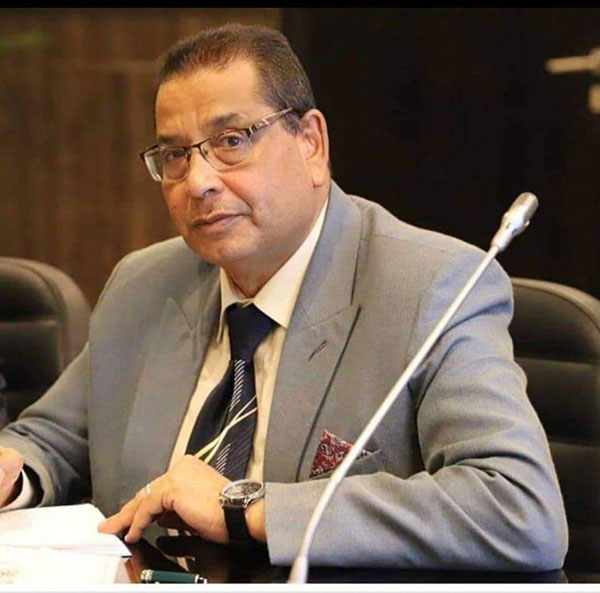 د. مصطفى خليل