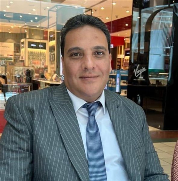 علاء عوض