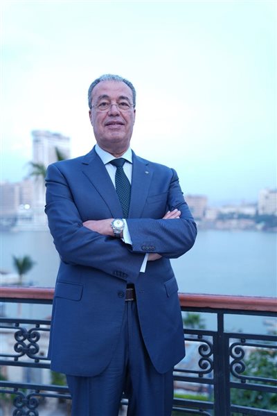  د. صلاح سلام