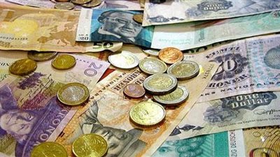 شاهد.. أسعار صرف العملات الأجنبية.. والذهب يواصل الارتفاع