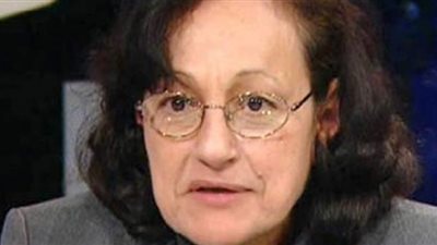 سكينة فؤاد: استهداف الحوثيين لسفينة نفط سعودية عمل خسيس