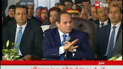 السيسي يوجه الحكومة بتوفير 70 مليون جنيه لنقل صناع عين الصيرة
