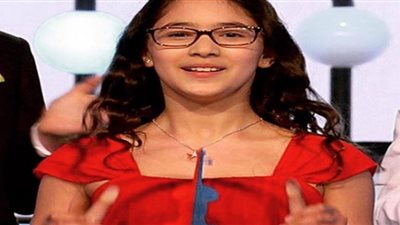 شاهد.. أبو زهرة يطلب من جمهوره التصويت لحفيدته