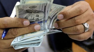 البنك التجاري الدولي يرفع سعر الدولار قرشًا في نهاية تعاملات الأسبوع