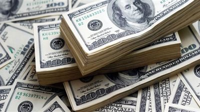 استقرار سعر صرف الدولار الأمريكي في البنوك