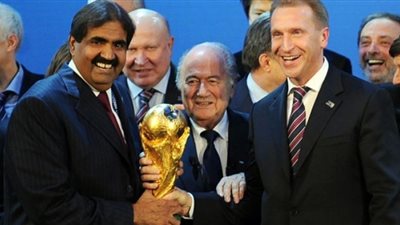 فيديو.. خبير اقتصادي: الديون تهدد إقامة كأس العالم 2022 بقطر