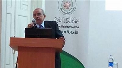 أمين «الأطباء العرب»: لا دليل على فسادي المالي