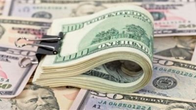 البنك الأهلي يرفع سعر الدولار 7 قروش