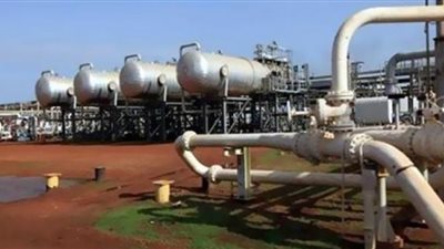 جنوب السودان يوقع اتفاقًا لتمديد عقود استكشاف وإنتاج النفط في 3 مناطق