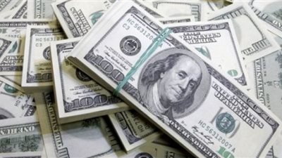 الجنيه يحافظ على استقراره مقابل الدولار