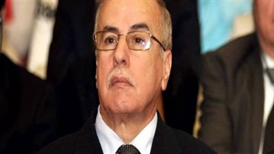 الرئيس الجزائري يعين كريم يونس وسيطًا للجمهورية
