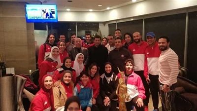 وزير الرياضة يستقبل بعثة منتخب الكاراتيه بمطار القاهرة ويشيد بإنجاز جيانا فاروق