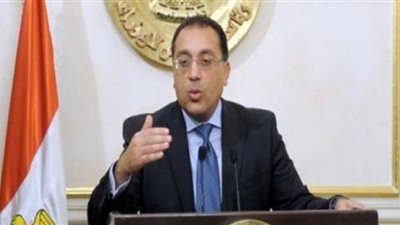 رئيس الوزراء يتفقد أعمال الإزالة بمنطقة المدابغ بسور مجرى العيون