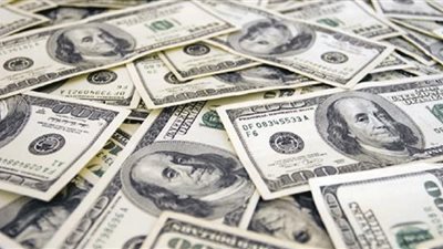 تباين أسعار الدولار الأمريكي أمام الجنيه المصري اليوم