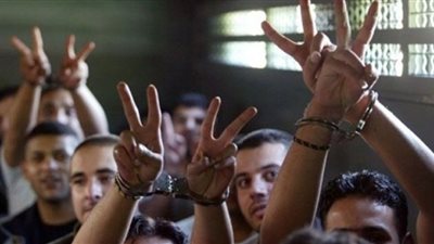 ارتفاع عدد الفلسطينيين المضربين عن الطعام بسجون الاحتلال لـ11 أسيرًا