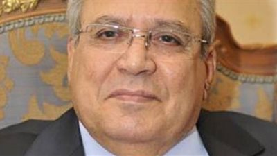 تجديد الخطاب الديني على المسرح الصغير في حضور عصفور وعدد من الوزراء
