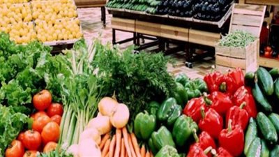 بالفيديو.. أسعار الخضراوات والفاكهة اليوم الجمعة
