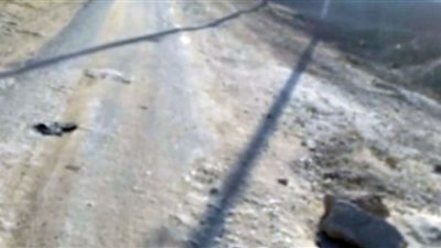 حُفر طريق الموت في منشأة القناطر.. شكوى مواطن لمحافظ الجيزة