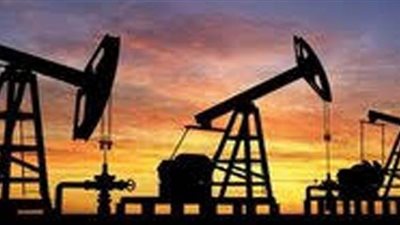 وكالة الطاقة الدولية تتوقع فائضًا بإمدادات سوق النفط في 2019 بفعل إنتاج أمريكا