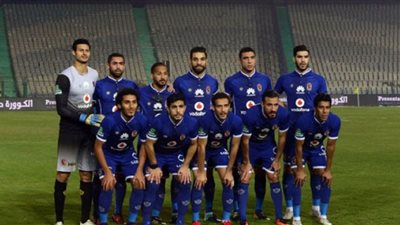 الأهلي يستغنى عن اللون الأزرق