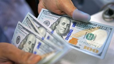 تعرّف على أسعار صرف الدولار خلال تعاملات اليوم