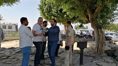 صور.. محافظ الأقصر: العمال يسابقون الزمن لتطوير الكورنيش