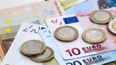تعرف على أسعار العملات أمام الجنيه اليوم السبت