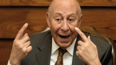 محمد فايق يُطالب بالإفراج عن الأسرى الفلسطينيين المرضى