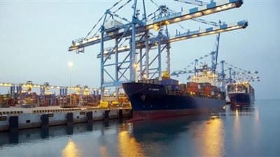 استئناف الملاحة البحرية في ميناءي الشويخ والدوحة بالكويت