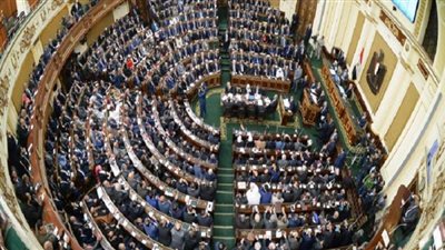 قيادات الصناعات المعدنية وغرفة الملابس الجاهزة يؤديون التعديلات الدستورية