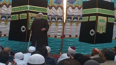 عفيفى: المصريون يمرون بمحنة ستنقلب الى منحة من الله