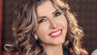 نادية مصطفى ضيف شرف الحفل السنوي لمركز الحفني للفنون