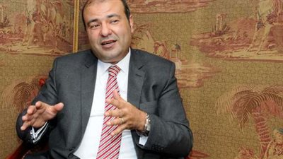 حنفي يطالب بتوطين بعض الصناعات الفرنسية بالمناطق الاقتصادية والصناعية والاستثمارية في مصر
