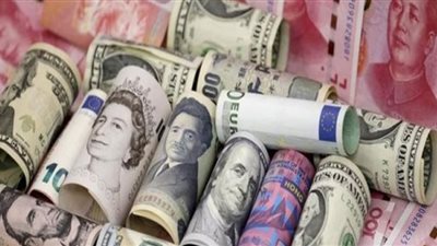 أسعار العملات العربية والأجنبية.. اليوم