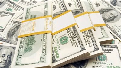الدولار يواصل استقراره أمام الجنيه اليوم