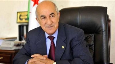 الرئيس الجزائري يعين عاشور بو قرة مديرًا للقضاء العسكري