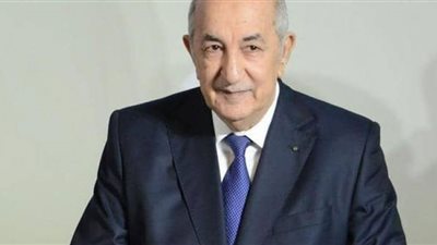 الرئيس الجزائرى: نسعى لأن يكون الطلبة القاطرة للنهوض بالوطن