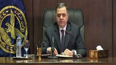 وزير الداخلية يكرم 12 من لاعبي اتحاد الشرطة الرياضي