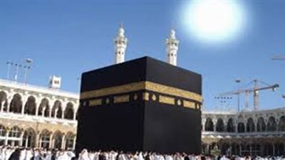 اليوم.. أشعة الشمس تتعامد على الكعبة المشرفة