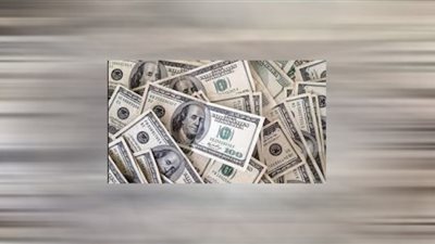 تباين أسعار الدولار في البنوك اليوم الإثنين