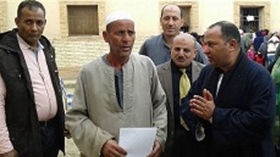 منسق القوافل الطبية بوزارة الصحة يشيد بالتعاون مع حزب الوفد لخدمة المواطنين