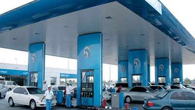خبير اقتصادى: مراجعة أسعار المحروقات ترفع مستوى المعيشة