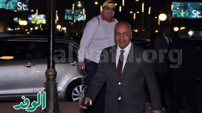 مصطفى بكري يؤدي واجب العزاء في نادية لطفي