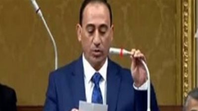 وكيل نقل النواب: نحتاج إلى التأكد من جدوى تحويل السيارات للغاز الطبيعي