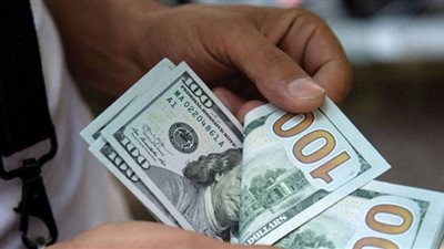 تعرف على سعر صرف الدولار مقابل الجنيه المصري