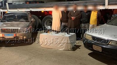 ضبط عصابة سرقة حمولة سيارات النقل من حديد التسليح