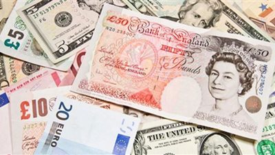 استقرار أسعار العملات الاجنبية أمام الجنيه بالبنوك اليوم