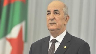 الرئيس الجزائري يعفو عن بعض نشطاء حركة الاحتجاجات