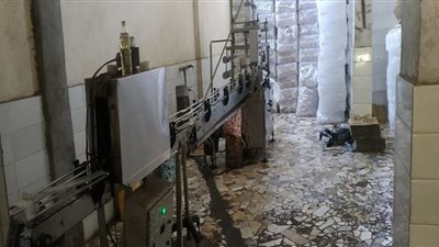 شاهد.. جهاز حماية المستهلك يضبط مصنعًا غير مرخص لإنتاج زيت الطعام بالقليوبية