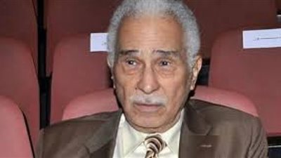 عبد الرحمن أبو زهرة: أنا هزمت كورونا بقراءة مجموعة نجيب محفوظ ولعب 